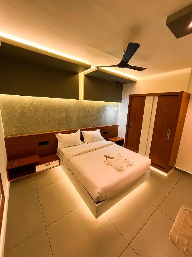 Bbc Luxury Apartments Perintalmanna India