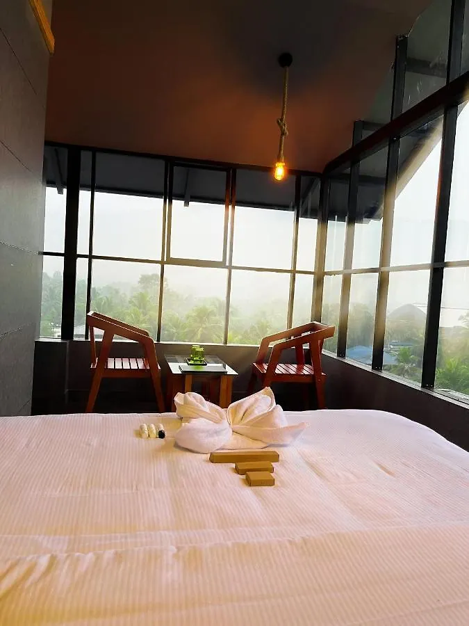 Bbc Luxury Apartments Perintalmanna