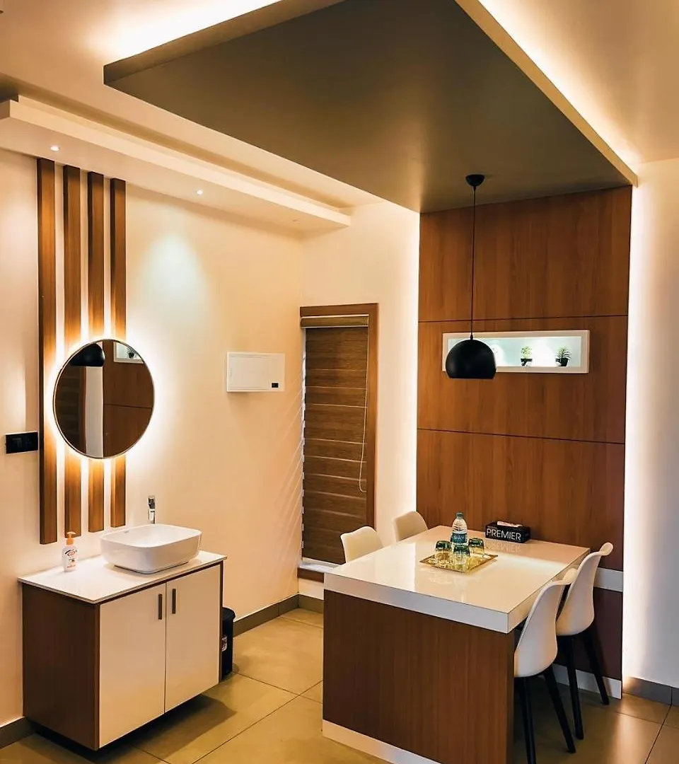 Bbc Luxury Apartments Perintalmanna